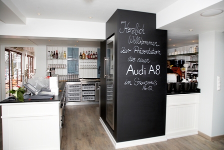 Audi A8 im Strandhaus No. 12